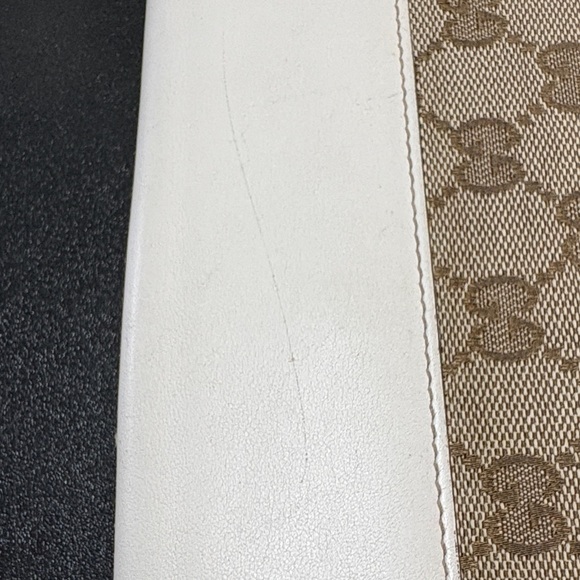 Gucci Monogram Heart Continental Wallet -GUC - Picture 8 of 10